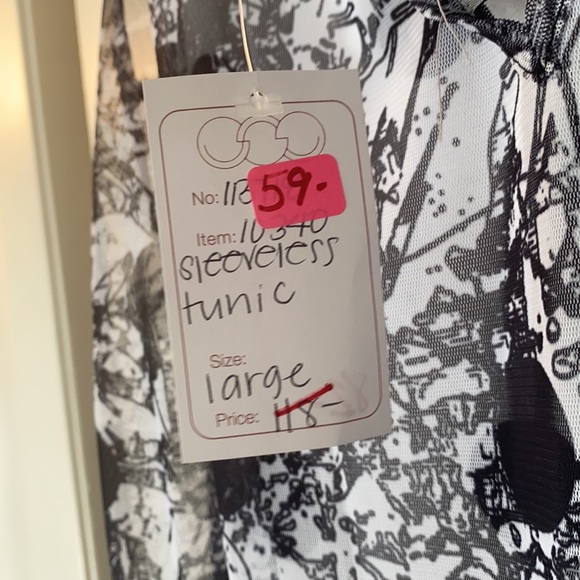 Lynn Ritchie Tunic - Picture 4 of 4